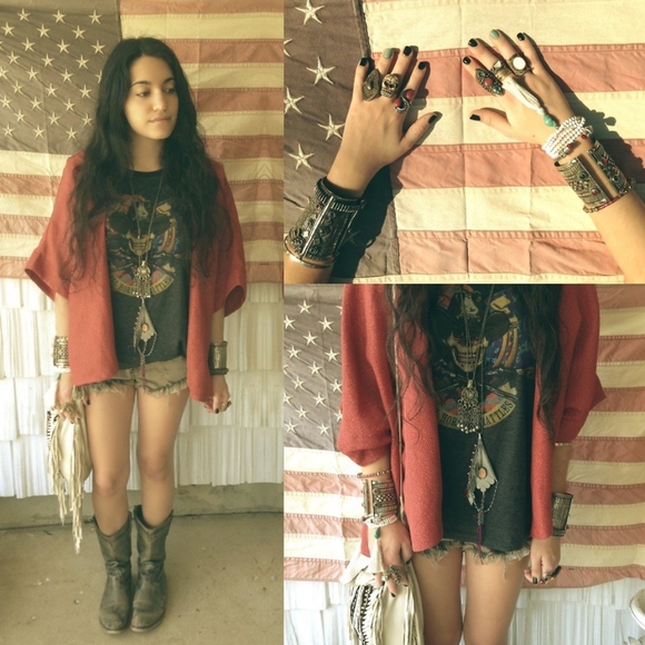 Rare spell designs all horns & rattles tee black S - Picture 6 of 16